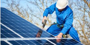 Installation Maintenance Panneaux Solaires Photovoltaïques à Nages-et-Solorgues